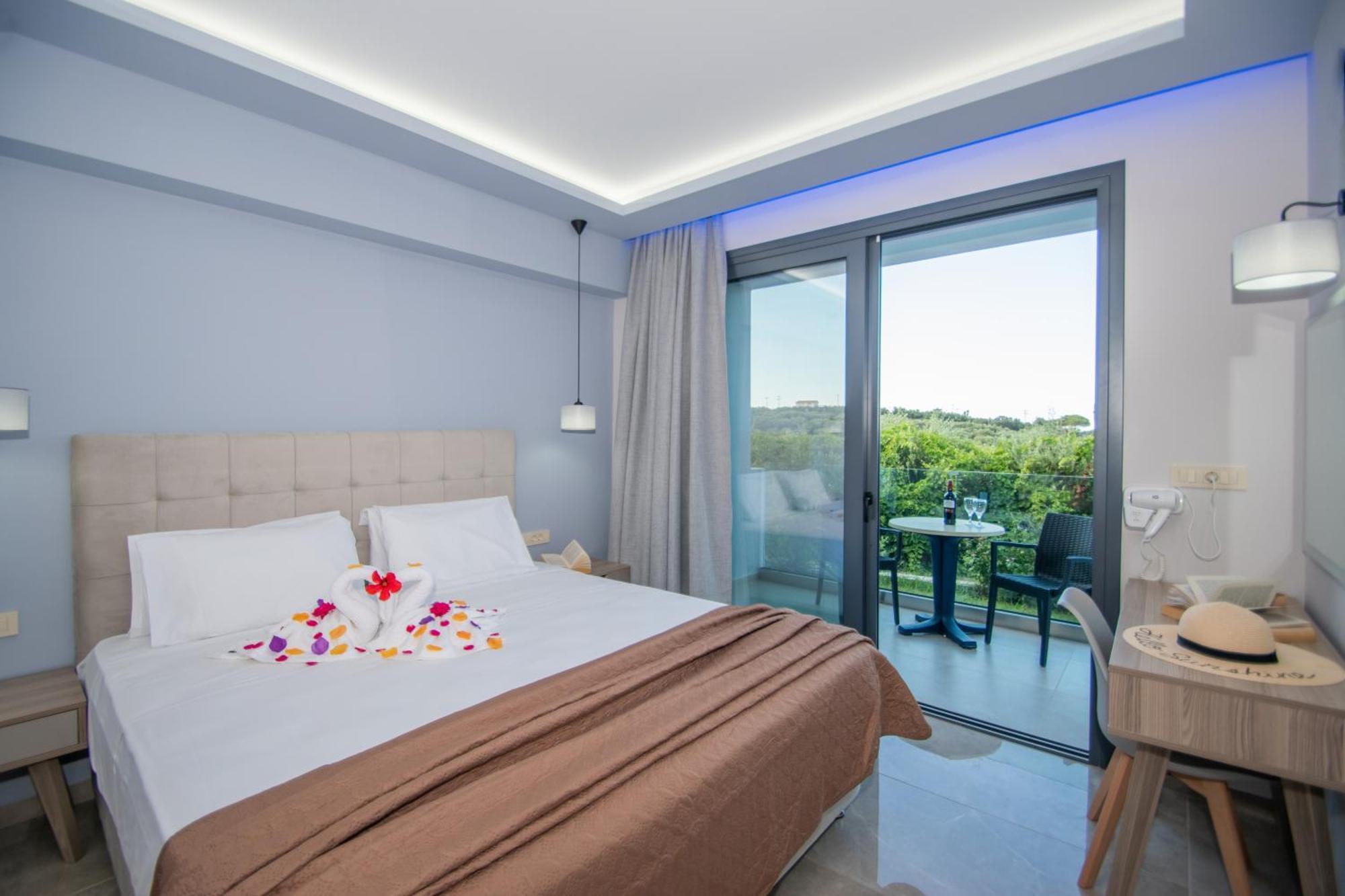 Christina Apartments Планос Екстер'єр фото