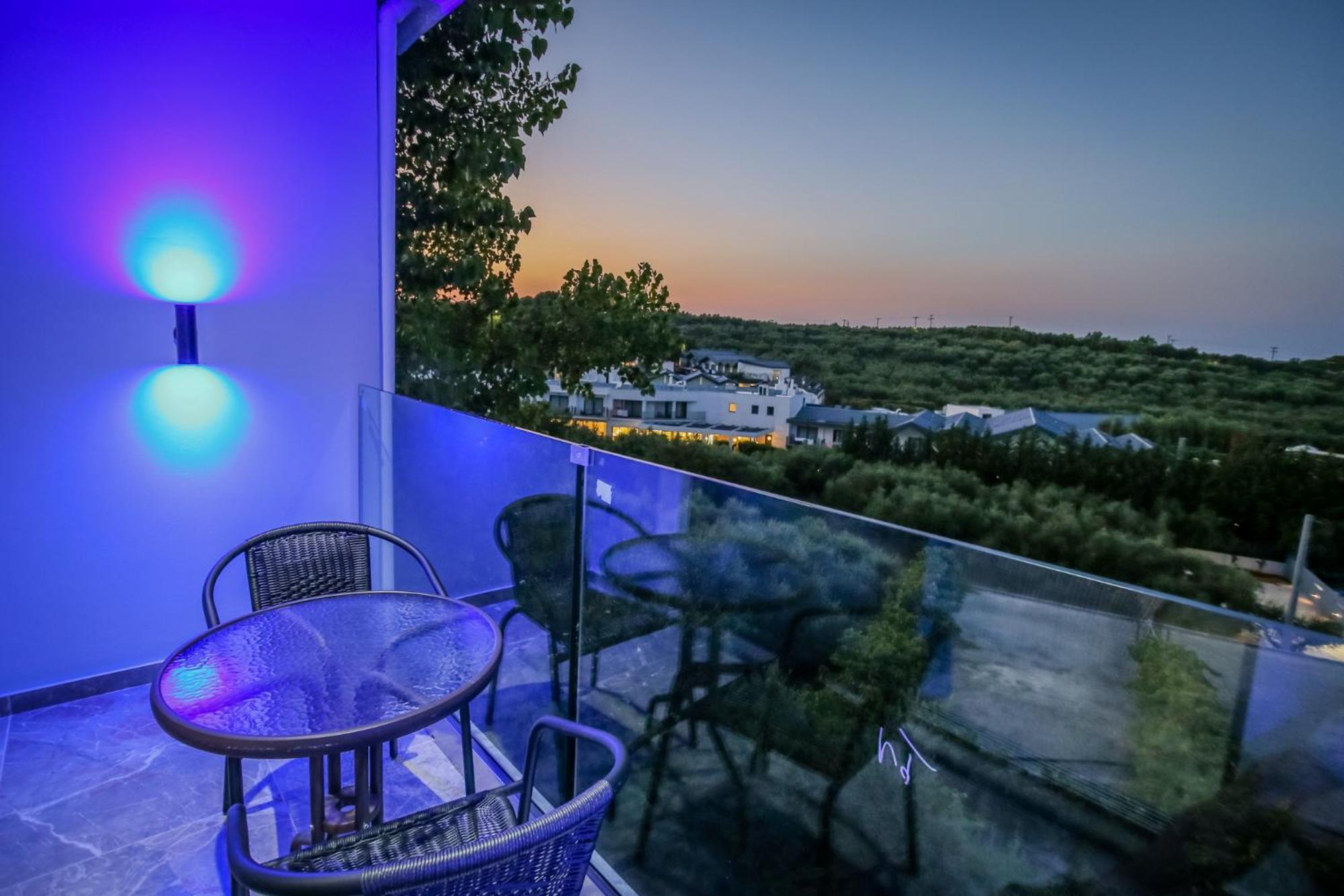 Christina Apartments Планос Екстер'єр фото